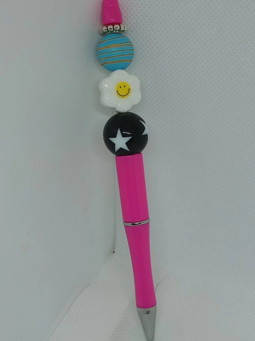 Tus Nua Dezins bright pink